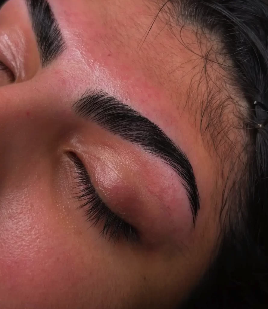 Is it safe to dye your own eyebrows
